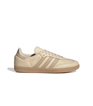 JI3208_1_FOOTWEAR_Photography_Side Lateral Center View_white